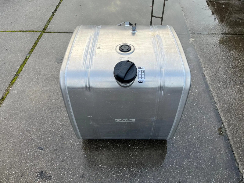 DAF 4 X Brandstoftank Diesel 2198091 - Drivstofftank for Lastebil: bilde 1 DAF 4 X Brandstoftank Diesel 2198091 - Drivstofftank for Lastebil: bilde 1