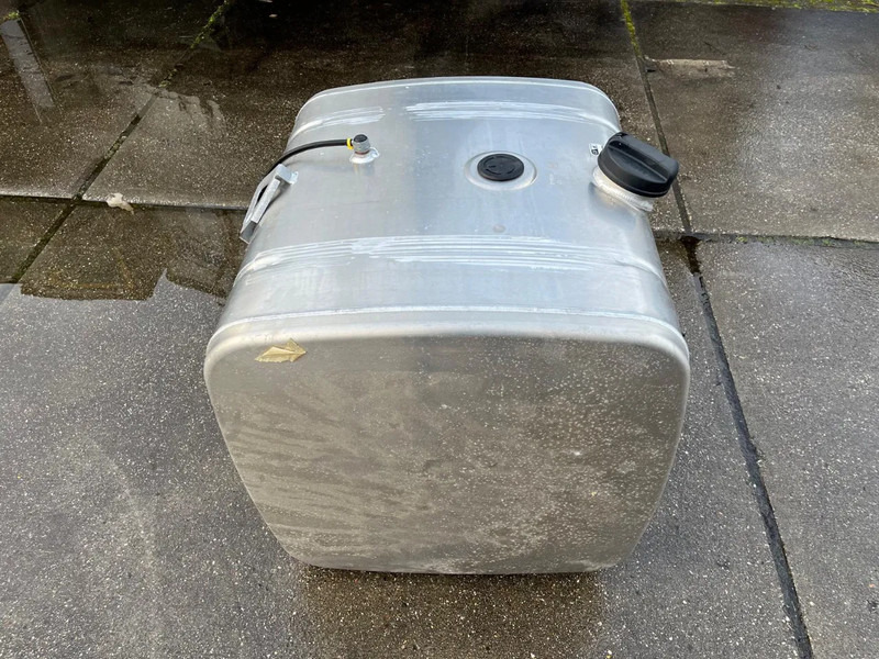 DAF 4 X Brandstoftank Diesel 2198091 - Drivstofftank for Lastebil: bilde 4 DAF 4 X Brandstoftank Diesel 2198091 - Drivstofftank for Lastebil: bilde 4