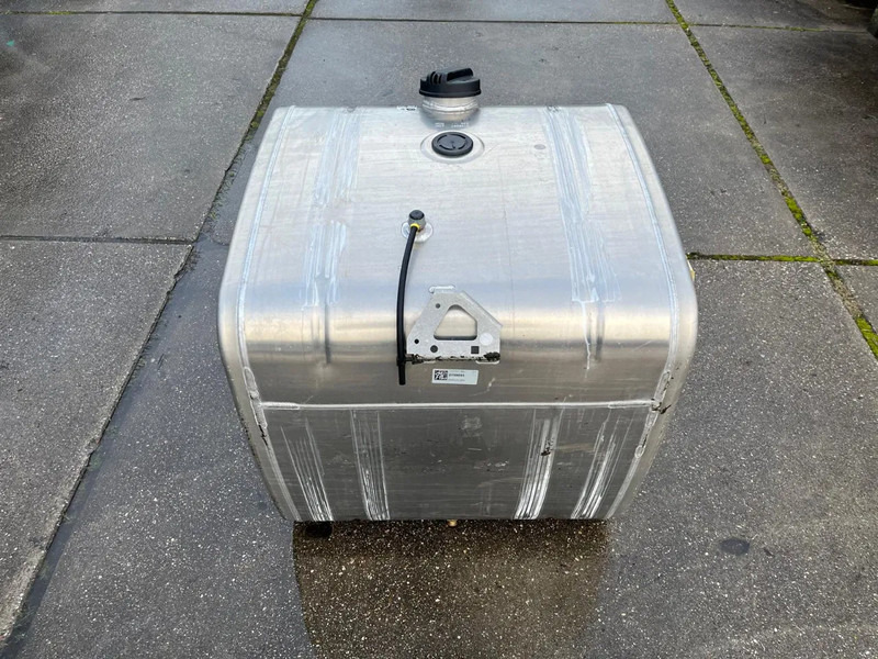 DAF 4 X Brandstoftank Diesel 2198091 - Drivstofftank for Lastebil: bilde 3 DAF 4 X Brandstoftank Diesel 2198091 - Drivstofftank for Lastebil: bilde 3