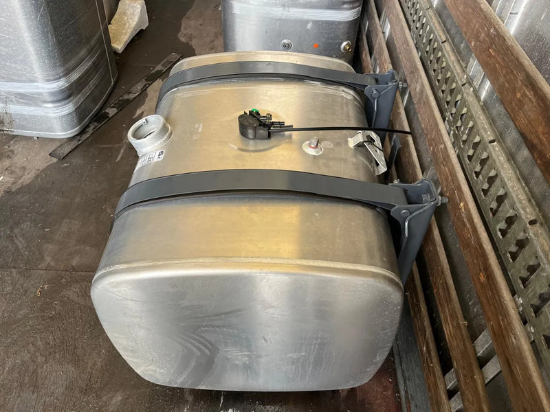 DAF Brandstoftank Diesel 2198080 335L - Drivstofftank for Lastebil: bilde 3 DAF Brandstoftank Diesel 2198080 335L - Drivstofftank for Lastebil: bilde 3