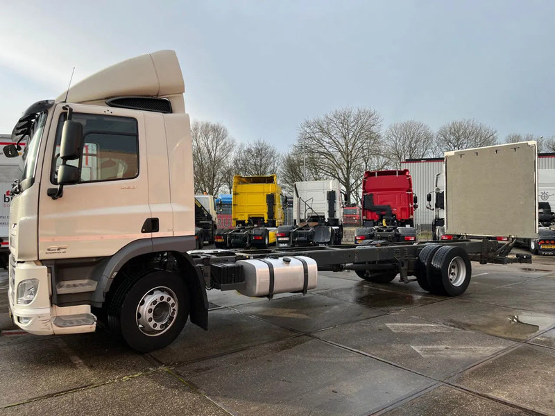 DAF CF 260 CF 260 FA CHASSIS CABINE EURO 6 - Chassis lastebil: bilde 5 DAF CF 260 CF 260 FA CHASSIS CABINE EURO 6 - Chassis lastebil: bilde 5
