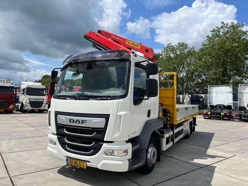 DAF LF 230 FA - Kranbil: bilde 2 DAF LF 230 FA - Kranbil: bilde 2