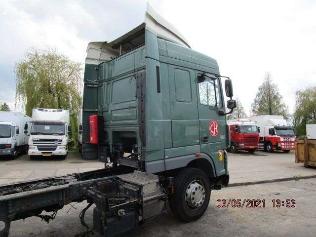 DAF XF 105 SPACE CABINE XF 105 EURO 5 - Førerhus og interiør: bilde 3 DAF XF 105 SPACE CABINE XF 105 EURO 5 - Førerhus og interiør: bilde 3