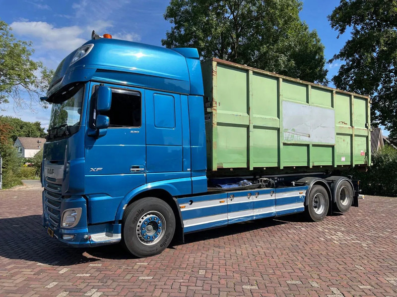 DAF XF 530 FAS - Lastebil med kabelsystem: bilde 1 DAF XF 530 FAS - Lastebil med kabelsystem: bilde 1