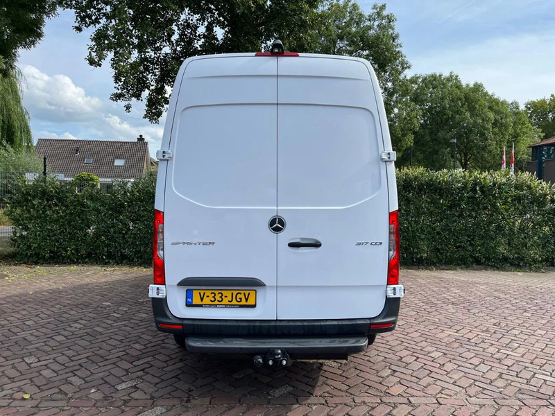 Leie Mercedes-Benz Sprinter 317 1.9 CDI L2H1 Mercedes-Benz Sprinter 317 1.9 CDI L2H1: bilde 14 Leie Mercedes-Benz Sprinter 317 1.9 CDI L2H1 Mercedes-Benz Sprinter 317 1.9 CDI L2H1: bilde 14