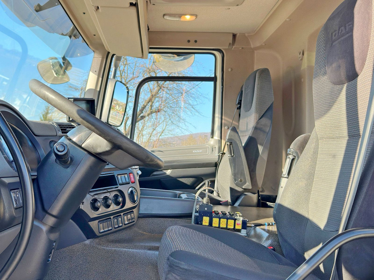 Leie DAF CF 440 * Abrollkipper * 8x4! DAF CF 440 * Abrollkipper * 8x4!: bilde 7 Leie DAF CF 440 * Abrollkipper * 8x4! DAF CF 440 * Abrollkipper * 8x4!: bilde 7