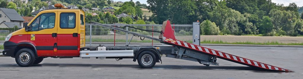 Iveco DAILY 70C17 Abschleppwagen 4,90m * TOPZUSTAND! Iveco DAILY 70C17 Abschleppwagen 4,90m * TOPZUSTAND! - Bergingsbil: bilde 5 Iveco DAILY 70C17 Abschleppwagen 4,90m * TOPZUSTAND! Iveco DAILY 70C17 Abschleppwagen 4,90m * TOPZUSTAND! - Bergingsbil: bilde 5