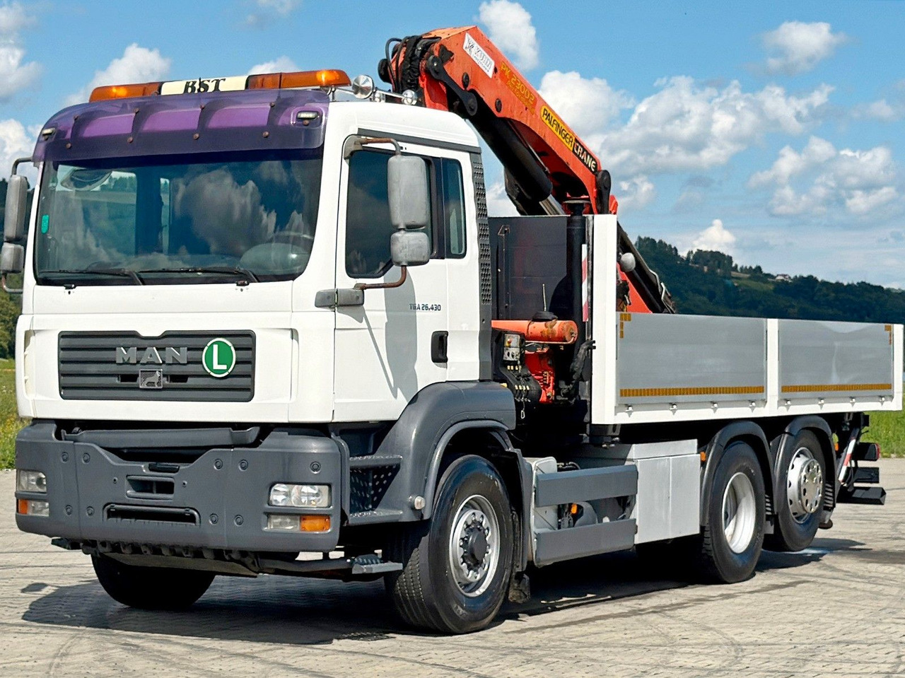 MAN TGA 26.430 Pritsche 5,50m + KRAN+ FUNK/6-4H2 MAN TGA 26.430 * PK 23002 + FUNK/6-4H2 - Kranbil: bilde 4 MAN TGA 26.430 Pritsche 5,50m + KRAN+ FUNK/6-4H2 MAN TGA 26.430 * PK 23002 + FUNK/6-4H2 - Kranbil: bilde 4