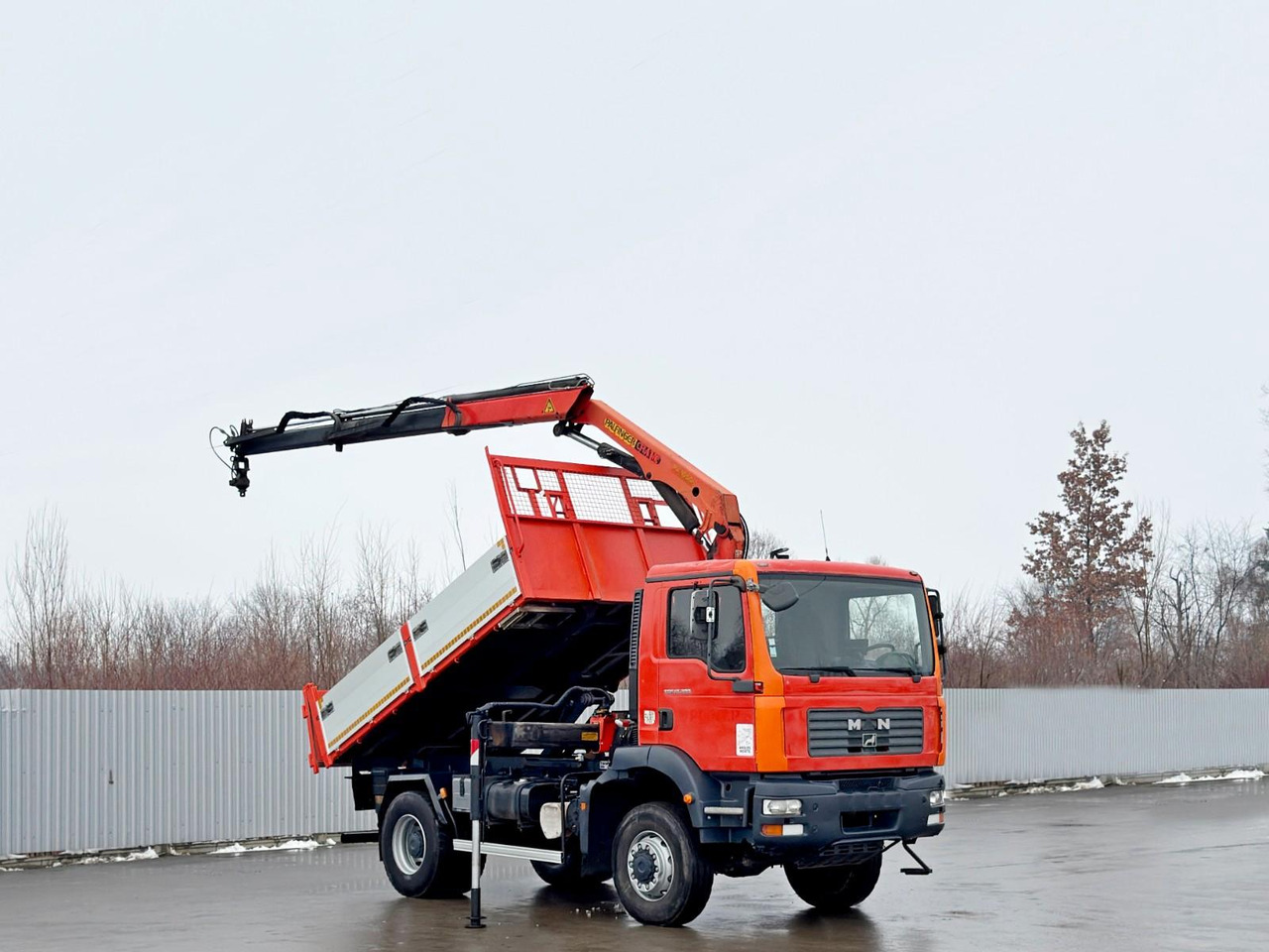 MAN TGM 18.280 * KIPPER 3,85m * PK 10501 * 4x4 - Kranbil: bilde 2 MAN TGM 18.280 * KIPPER 3,85m * PK 10501 * 4x4 - Kranbil: bilde 2