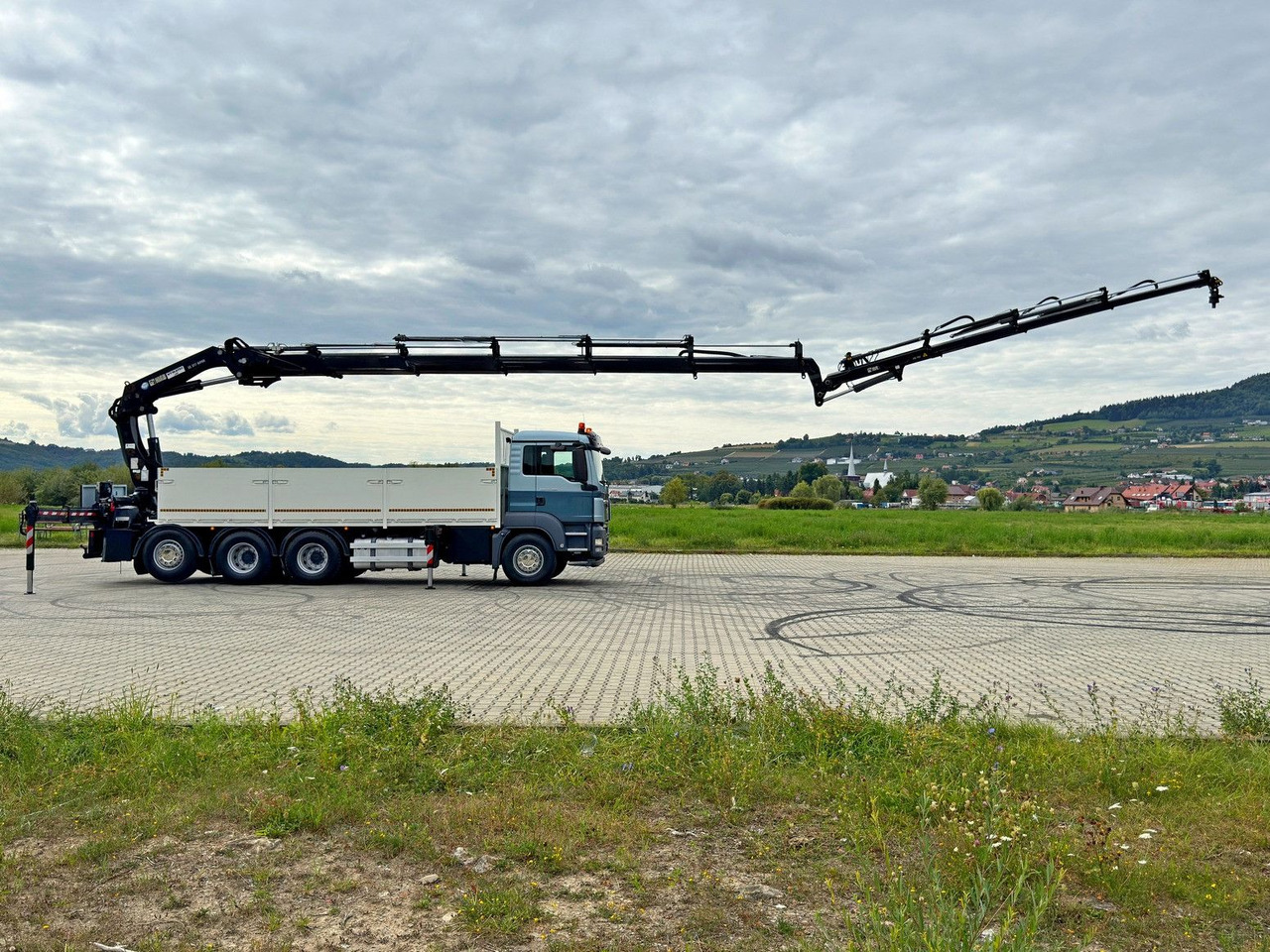 MAN TGS 35.480*HIAB 377 E-5 HIPRO+JIB 70X-3FUNK /8x4 - Kranbil: bilde 5 MAN TGS 35.480*HIAB 377 E-5 HIPRO+JIB 70X-3FUNK /8x4 - Kranbil: bilde 5
