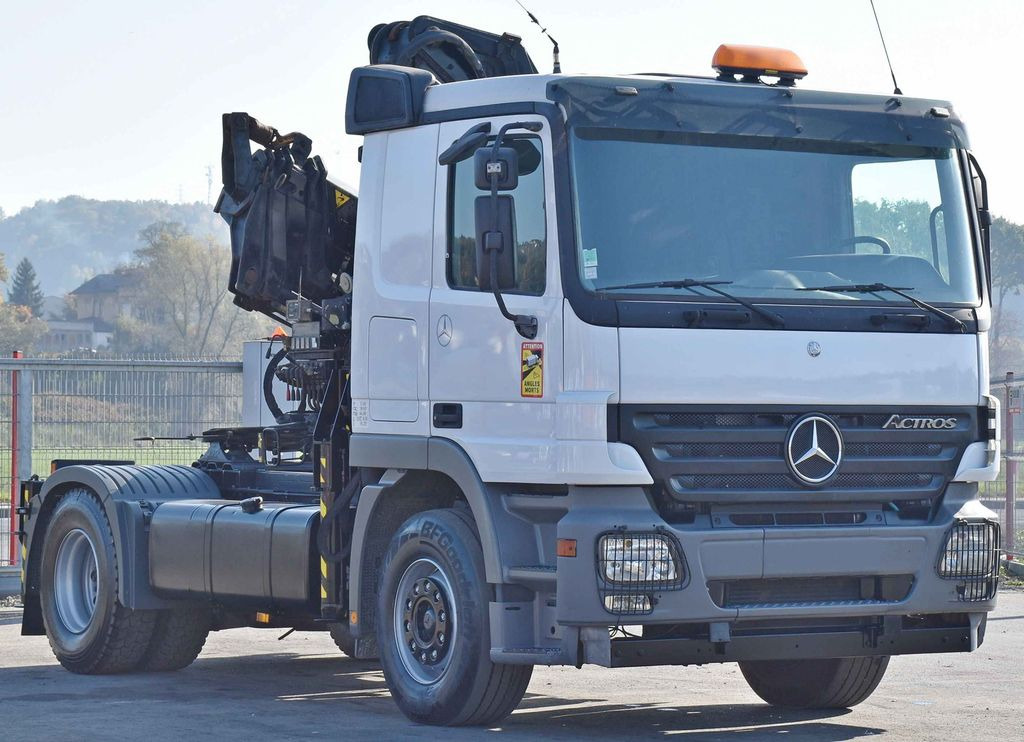 Mercedes-Benz ACTROS 1844 * Sattelzugmaschine *HIAB 330-5/FUNK Mercedes-Benz ACTROS 1844 * Sattelzugmaschine *HIAB 330-5/FUNK - Kranbil, Trekkvogn: bilde 3 Mercedes-Benz ACTROS 1844 * Sattelzugmaschine *HIAB 330-5/FUNK Mercedes-Benz ACTROS 1844 * Sattelzugmaschine *HIAB 330-5/FUNK - Kranbil, Trekkvogn: bilde 3
