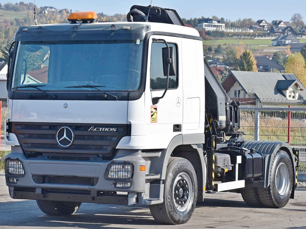 Mercedes-Benz ACTROS 1844 * Sattelzugmaschine *HIAB 330-5/FUNK Mercedes-Benz ACTROS 1844 * Sattelzugmaschine *HIAB 330-5/FUNK - Kranbil, Trekkvogn: bilde 4 Mercedes-Benz ACTROS 1844 * Sattelzugmaschine *HIAB 330-5/FUNK Mercedes-Benz ACTROS 1844 * Sattelzugmaschine *HIAB 330-5/FUNK - Kranbil, Trekkvogn: bilde 4