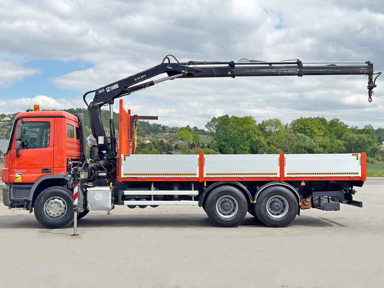 Mercedes-Benz ACTROS 2636*HIAB 122 BS-2 HIDUO + FUNK/6x4 * TOP - Kranbil: bilde 5 Mercedes-Benz ACTROS 2636*HIAB 122 BS-2 HIDUO + FUNK/6x4 * TOP - Kranbil: bilde 5