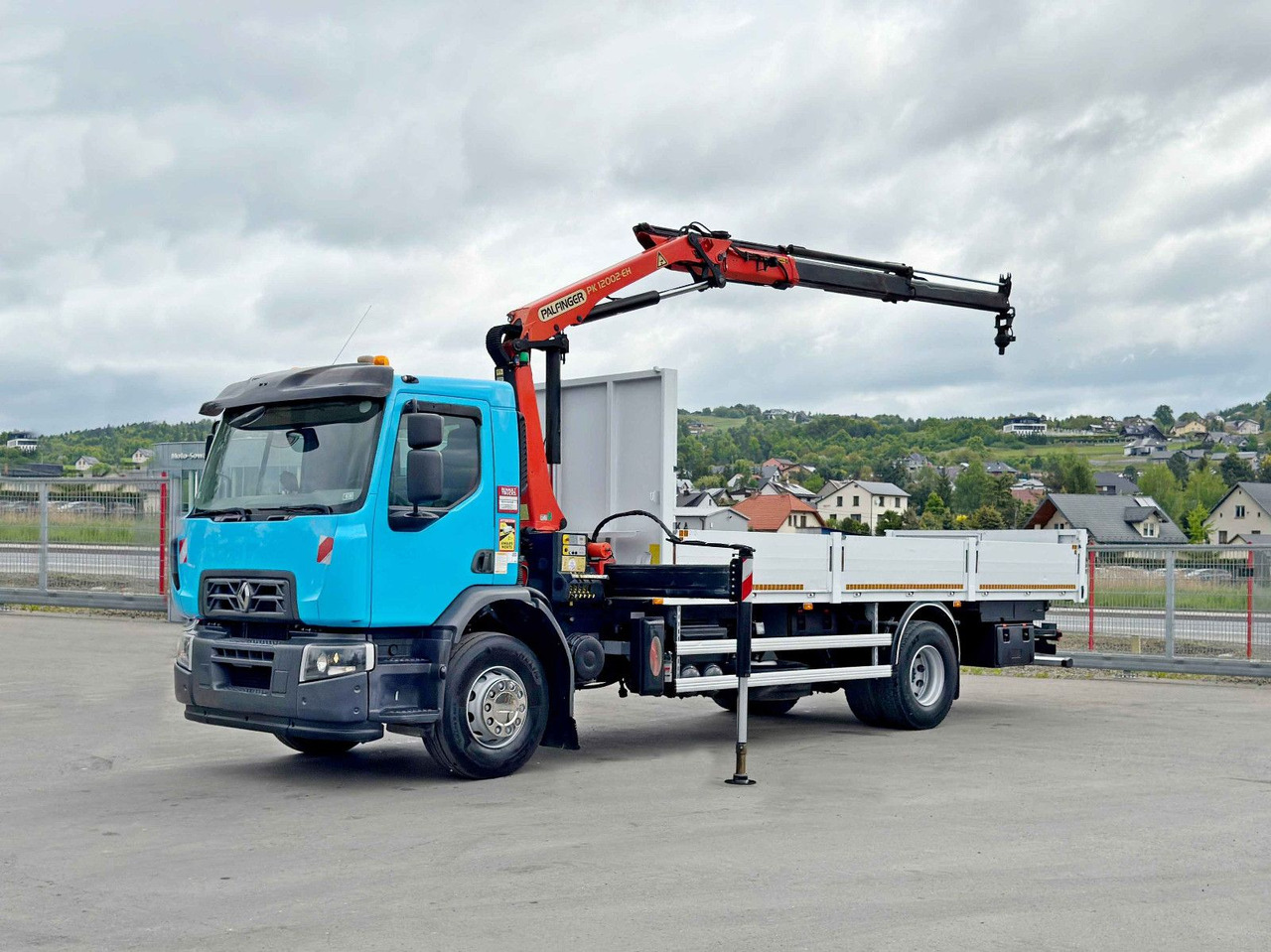 Renault C 320 * PK 12002 EH A + FUNK * TOPZUSTAND - Kranbil: bilde 2 Renault C 320 * PK 12002 EH A + FUNK * TOPZUSTAND - Kranbil: bilde 2