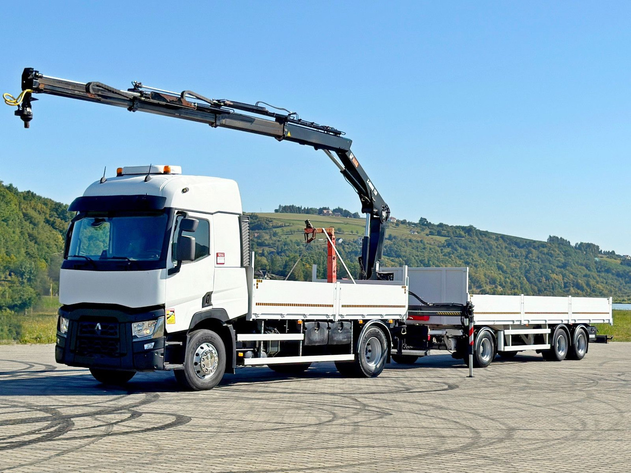 Renault C 440* HIAB X-HIDUO 138 B-3 + FUNK + Anhänger - Kranbil: bilde 2 Renault C 440* HIAB X-HIDUO 138 B-3 + FUNK + Anhänger - Kranbil: bilde 2
