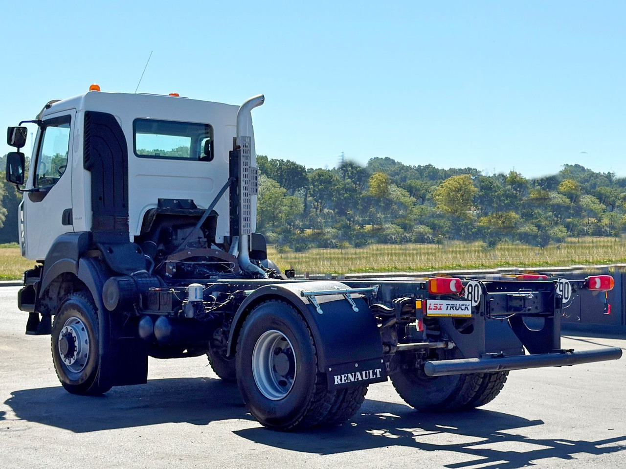 Renault KERAX 370 * FAHRGESTELL 4,55 m / 4x4*TOPZUSTAND - Chassis lastebil: bilde 5 Renault KERAX 370 * FAHRGESTELL 4,55 m / 4x4*TOPZUSTAND - Chassis lastebil: bilde 5