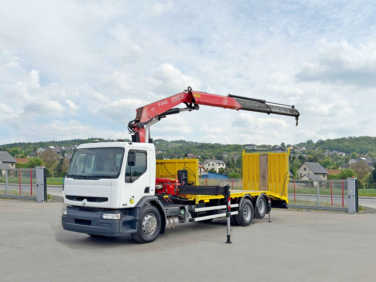 Renault PREMIUM 320 * FASSI F240B.22 + FUNK* TOP - Bergingsbil: bilde 2 Renault PREMIUM 320 * FASSI F240B.22 + FUNK* TOP - Bergingsbil: bilde 2