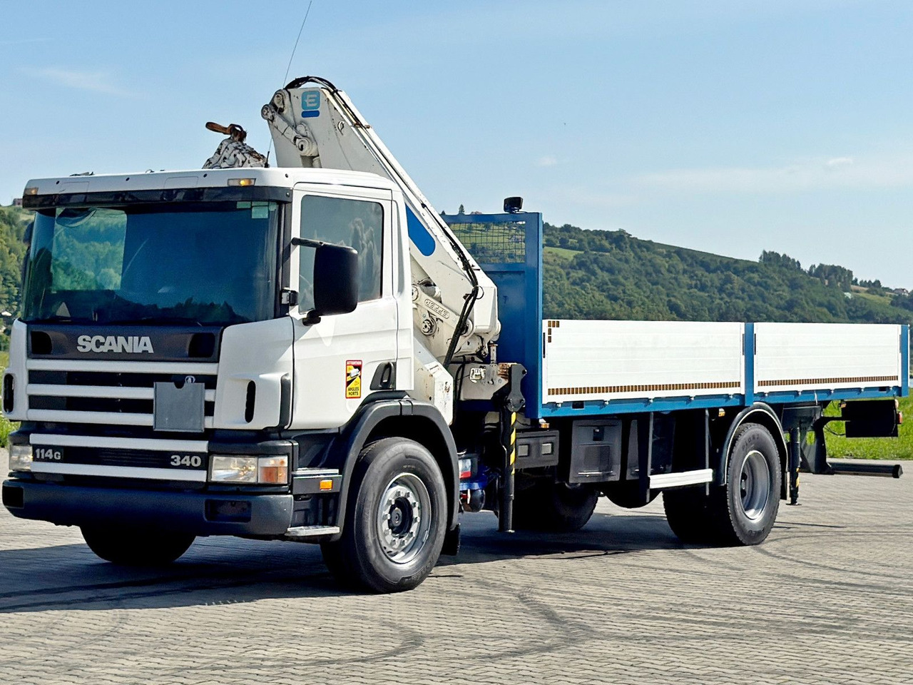 Scania 114 G 340 * PRITSCHE 7,00m * EFFER 210 3S + FUNK - Kranbil: bilde 3 Scania 114 G 340 * PRITSCHE 7,00m * EFFER 210 3S + FUNK - Kranbil: bilde 3