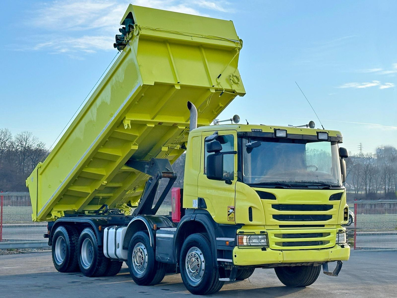 Scania P 400 Kipper 5,90 m + BORDMATIC * 8x4 * TOP ! Scania P 400 Kipper 5,90 m + BORDMATIC * 8x4 * TOP ! - Tippbil, Kranbil: bilde 4 Scania P 400 Kipper 5,90 m + BORDMATIC * 8x4 * TOP ! Scania P 400 Kipper 5,90 m + BORDMATIC * 8x4 * TOP ! - Tippbil, Kranbil: bilde 4