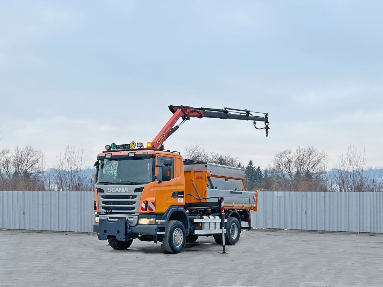 Scania R 420 KIPPER 4,15 m * PK 11002/FUNK * sandblaste - Kranbil: bilde 3 Scania R 420 KIPPER 4,15 m * PK 11002/FUNK * sandblaste - Kranbil: bilde 3