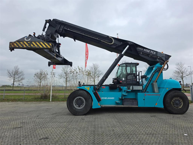 KONECRANES SMV 4532 TC5 - Reachstackere: bilde 2 KONECRANES SMV 4532 TC5 - Reachstackere: bilde 2