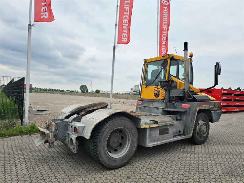 Terberg RT282 4x4 - Terminaltraktor: bilde 5 Terberg RT282 4x4 - Terminaltraktor: bilde 5