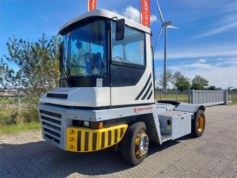 Terberg TT223 - Terminaltraktor: bilde 2 Terberg TT223 - Terminaltraktor: bilde 2