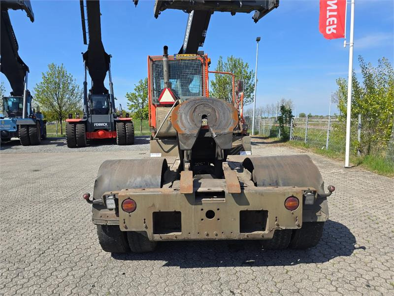 Terberg YT182 - Terminaltraktor: bilde 5 Terberg YT182 - Terminaltraktor: bilde 5