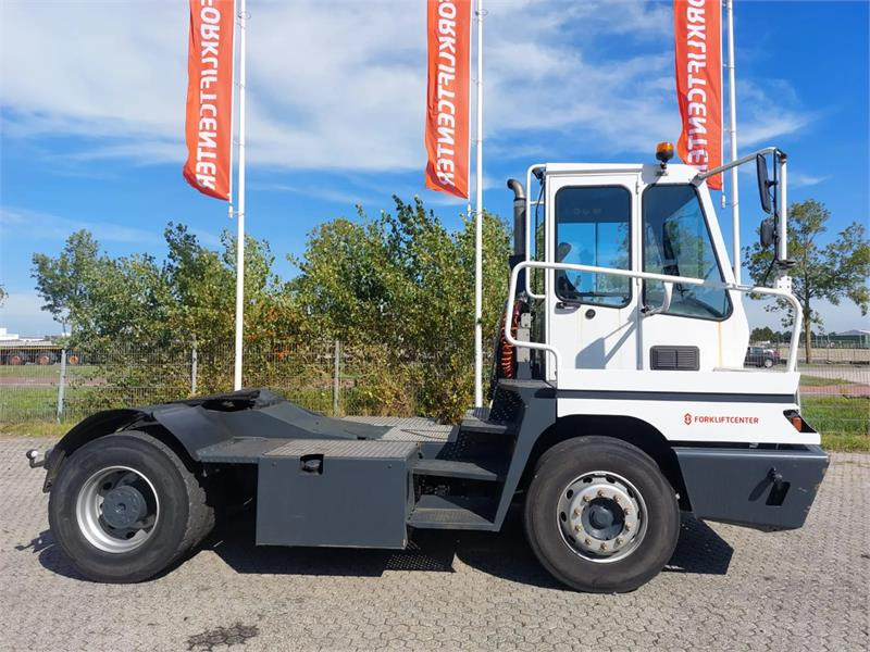 Terberg YT182 - Terminaltraktor: bilde 3 Terberg YT182 - Terminaltraktor: bilde 3