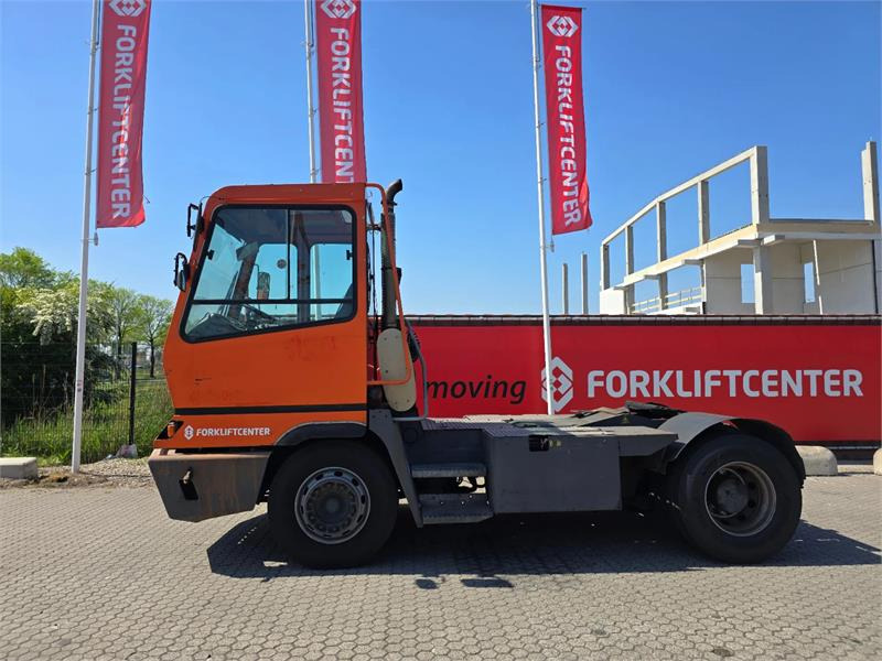 Terberg YT182 - Terminaltraktor: bilde 4 Terberg YT182 - Terminaltraktor: bilde 4