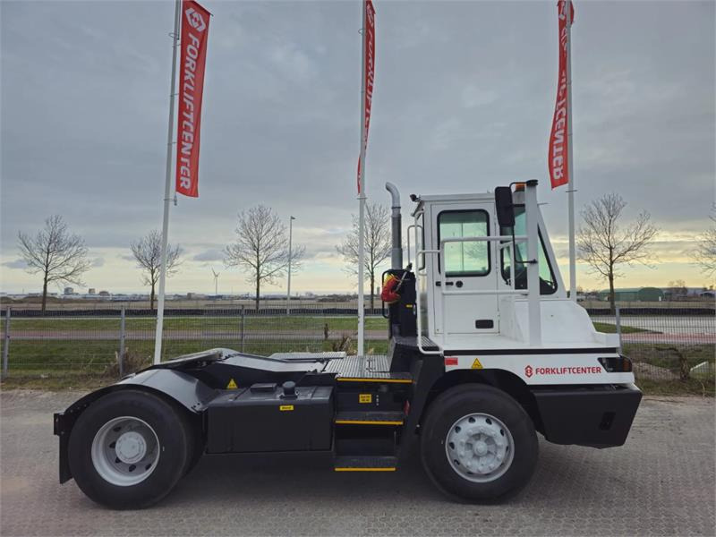 Terberg YT220 - Terminaltraktor: bilde 3 Terberg YT220 - Terminaltraktor: bilde 3
