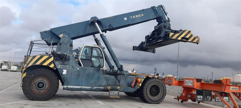 Terex TFC 45L - Reachstackere: bilde 4 Terex TFC 45L - Reachstackere: bilde 4