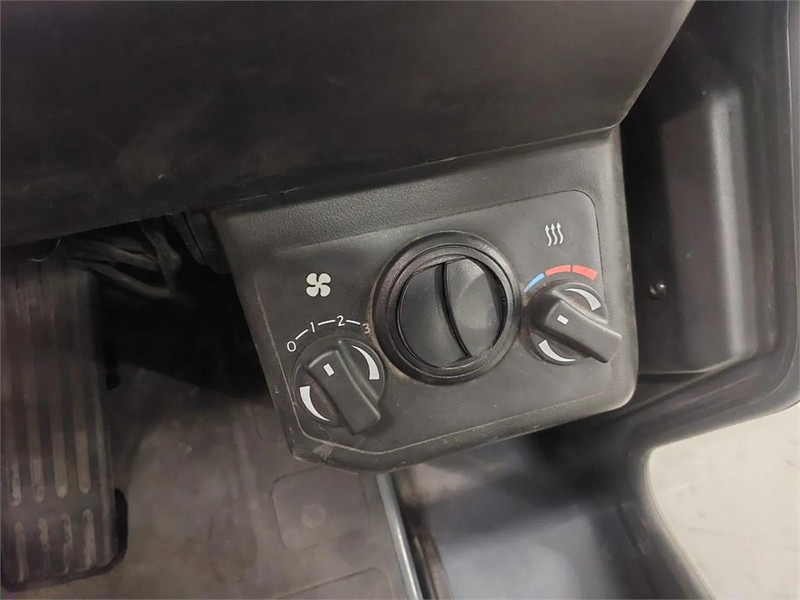 El-truck Toyota 8FBMKT25: bilde 13 El-truck Toyota 8FBMKT25: bilde 13