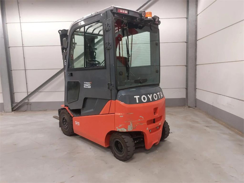 El-truck Toyota 8FBMKT25: bilde 6 El-truck Toyota 8FBMKT25: bilde 6
