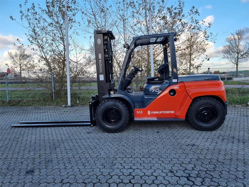 Toyota 8FD70F - Dieseltruck: bilde 2 Toyota 8FD70F - Dieseltruck: bilde 2
