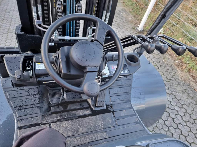 Dieseltruck Toyota 8FD70F: bilde 12 Dieseltruck Toyota 8FD70F: bilde 12