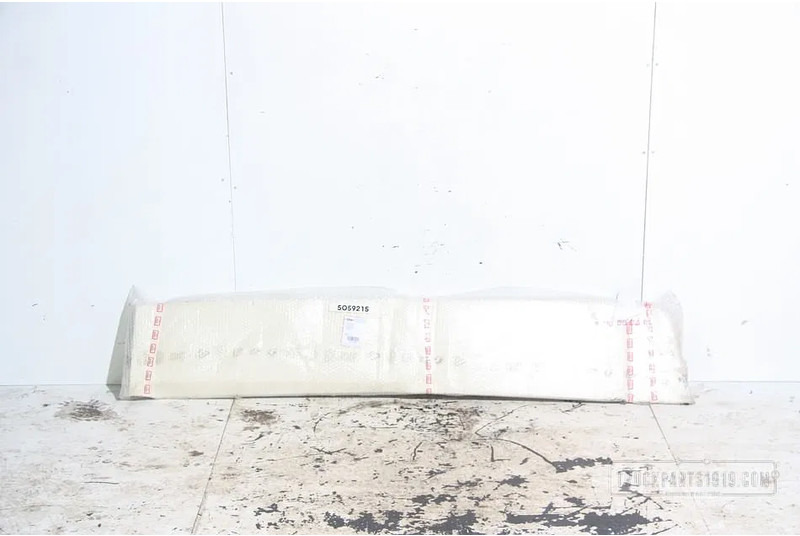 Iveco 5801735398 Zijspoiler links - Aerodynamikk/ Spoiler for Lastebil: bilde 1 Iveco 5801735398 Zijspoiler links - Aerodynamikk/ Spoiler for Lastebil: bilde 1