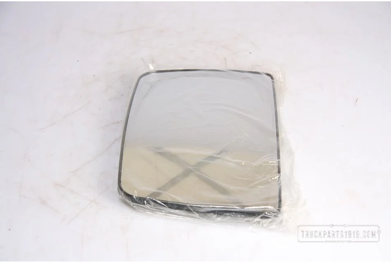 Renault Body & Chassis Parts Spiegelglas Ren. Midlum & Prem - Bakspeil for Lastebil: bilde 1 Renault Body & Chassis Parts Spiegelglas Ren. Midlum & Prem - Bakspeil for Lastebil: bilde 1
