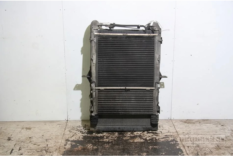 Renault Cooling System Radiateur Intercooler set - Radiator for Lastebil: bilde 2 Renault Cooling System Radiateur Intercooler set - Radiator for Lastebil: bilde 2