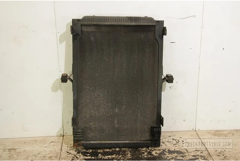 Renault Cooling System Radiateur Renault - Radiator for Lastebil: bilde 2 Renault Cooling System Radiateur Renault - Radiator for Lastebil: bilde 2