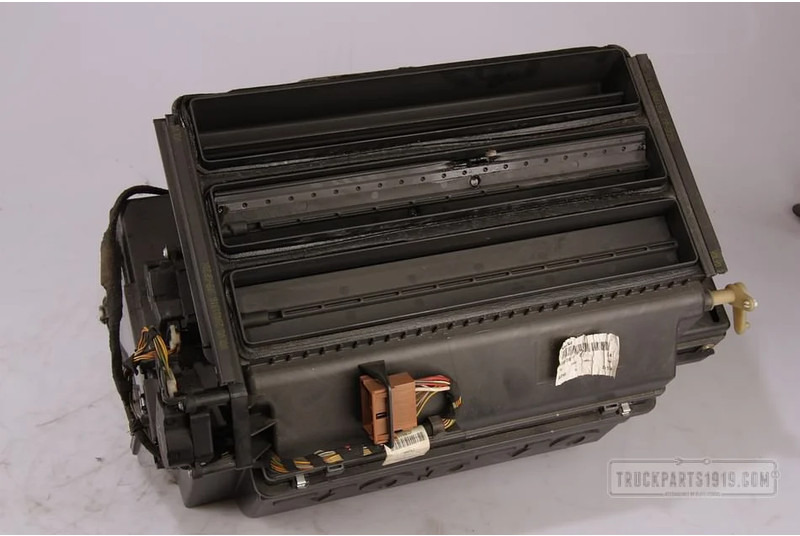 Volvo Heating, Ventilation & AC Airco eenheid VOLVO FH - Varme/ Ventilasjon for Lastebil: bilde 1 Volvo Heating, Ventilation & AC Airco eenheid VOLVO FH - Varme/ Ventilasjon for Lastebil: bilde 1