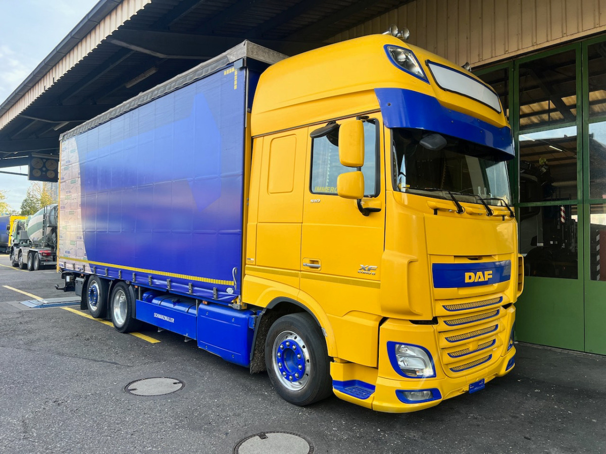 DAF XF 510 Jumbo - Kapellbil: bilde 1 DAF XF 510 Jumbo - Kapellbil: bilde 1