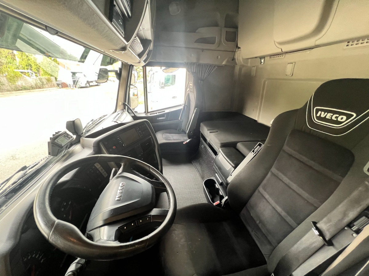 IVECO 190S46 Stralis - Skapbil: bilde 4 IVECO 190S46 Stralis - Skapbil: bilde 4