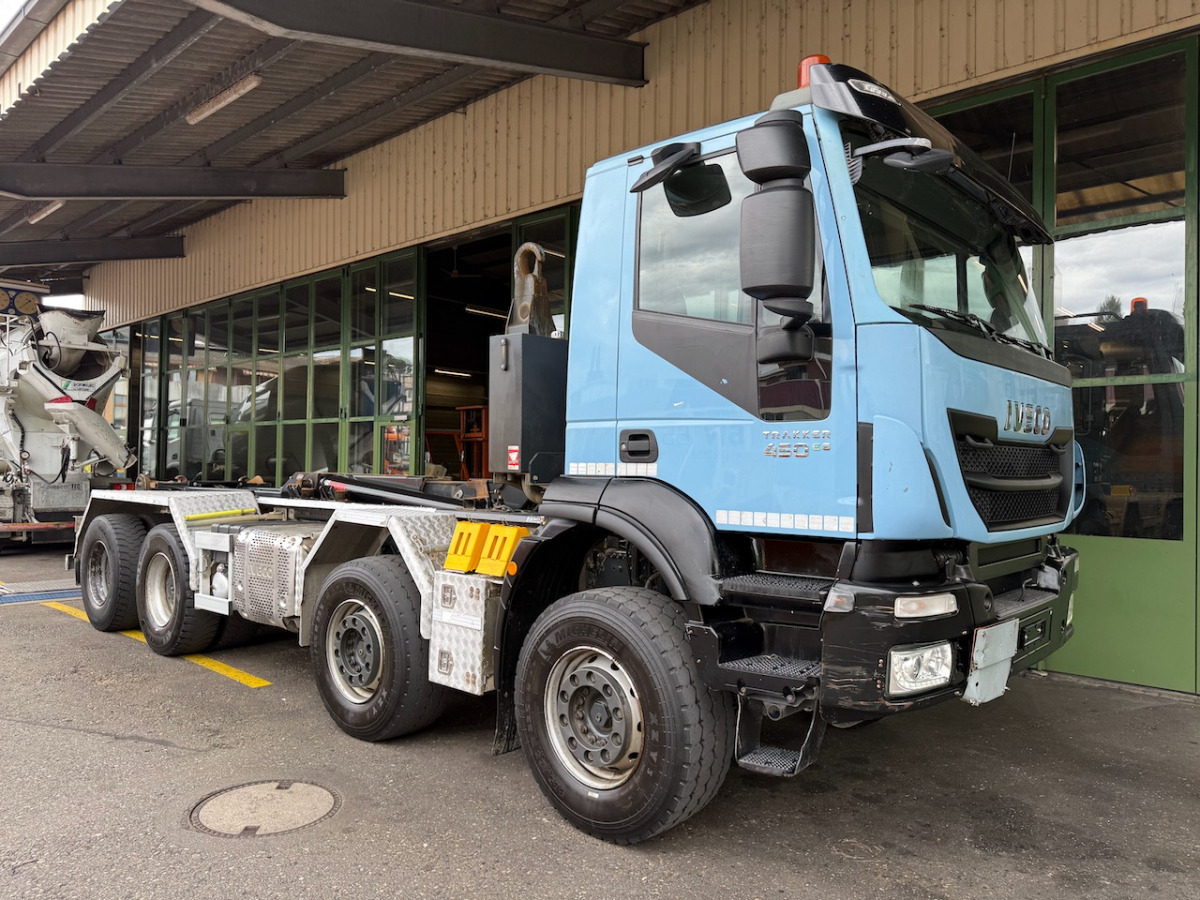 IVECO 340T45 Trakker 8x4 - Krokbil: bilde 1 IVECO 340T45 Trakker 8x4 - Krokbil: bilde 1