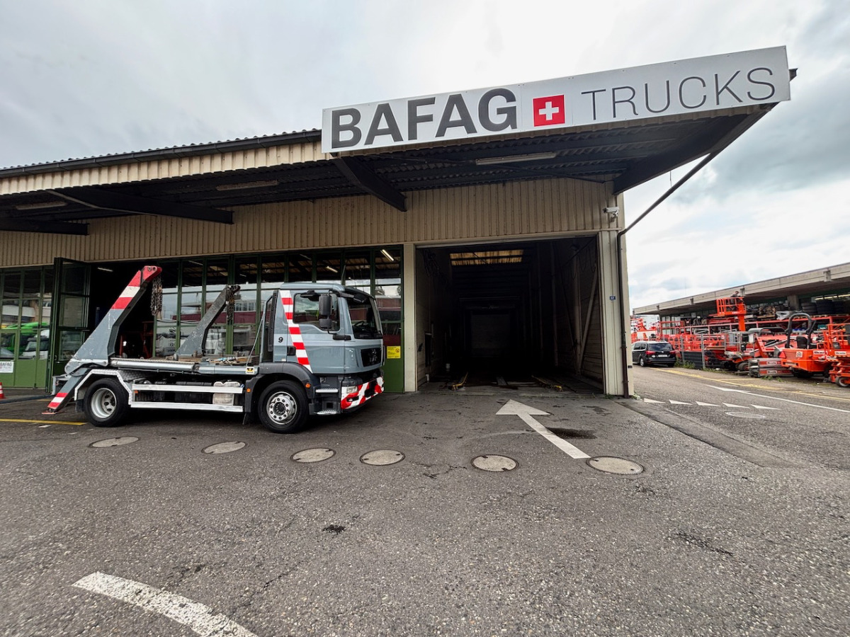 MAN TGM 18.340 - Liftdumper lastebil: bilde 2 MAN TGM 18.340 - Liftdumper lastebil: bilde 2