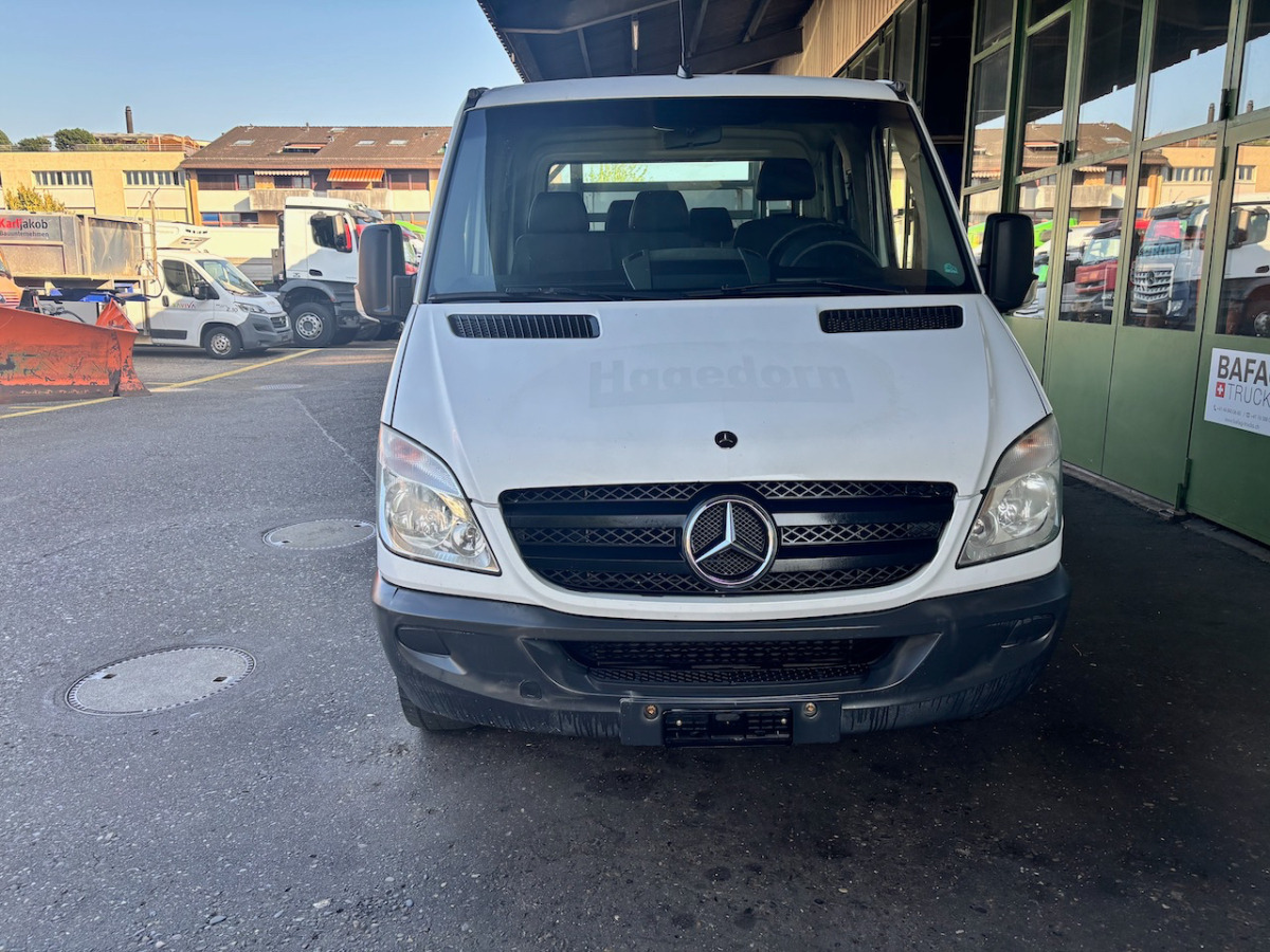 MERCEDES 316 CDI - Varebil med plan, Varebil med dobbelt førerhus: bilde 2 MERCEDES 316 CDI - Varebil med plan, Varebil med dobbelt førerhus: bilde 2