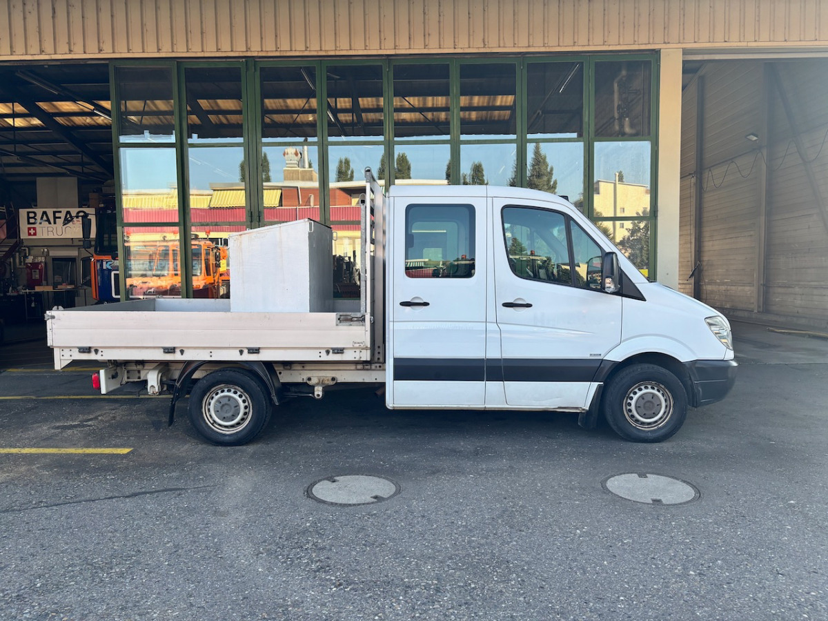 MERCEDES 316 CDI - Varebil med plan, Varebil med dobbelt førerhus: bilde 4 MERCEDES 316 CDI - Varebil med plan, Varebil med dobbelt førerhus: bilde 4