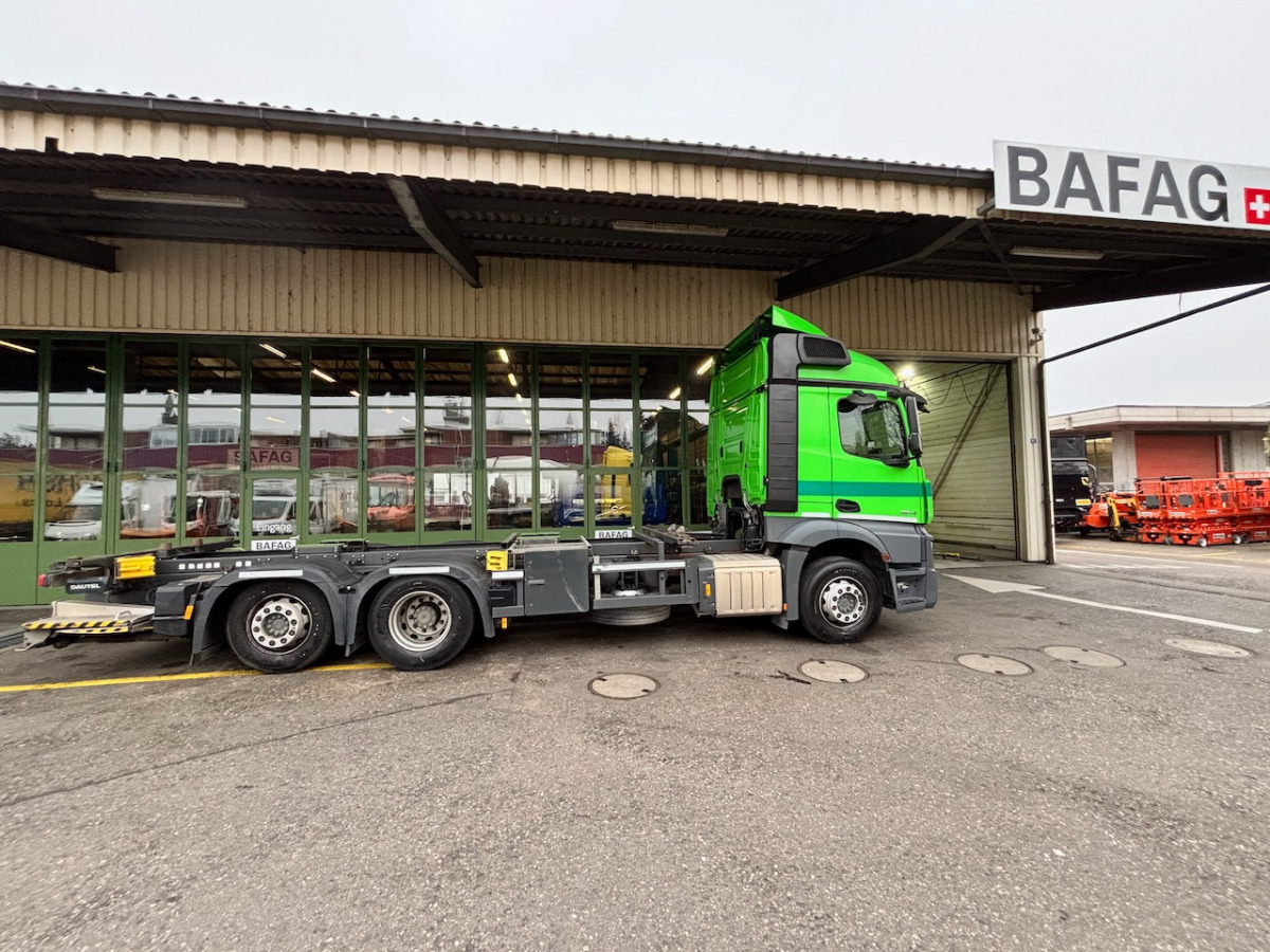 MERCEDES Actros 2543 6x2 - Container-transport/ Vekselflak lastebil: bilde 2 MERCEDES Actros 2543 6x2 - Container-transport/ Vekselflak lastebil: bilde 2