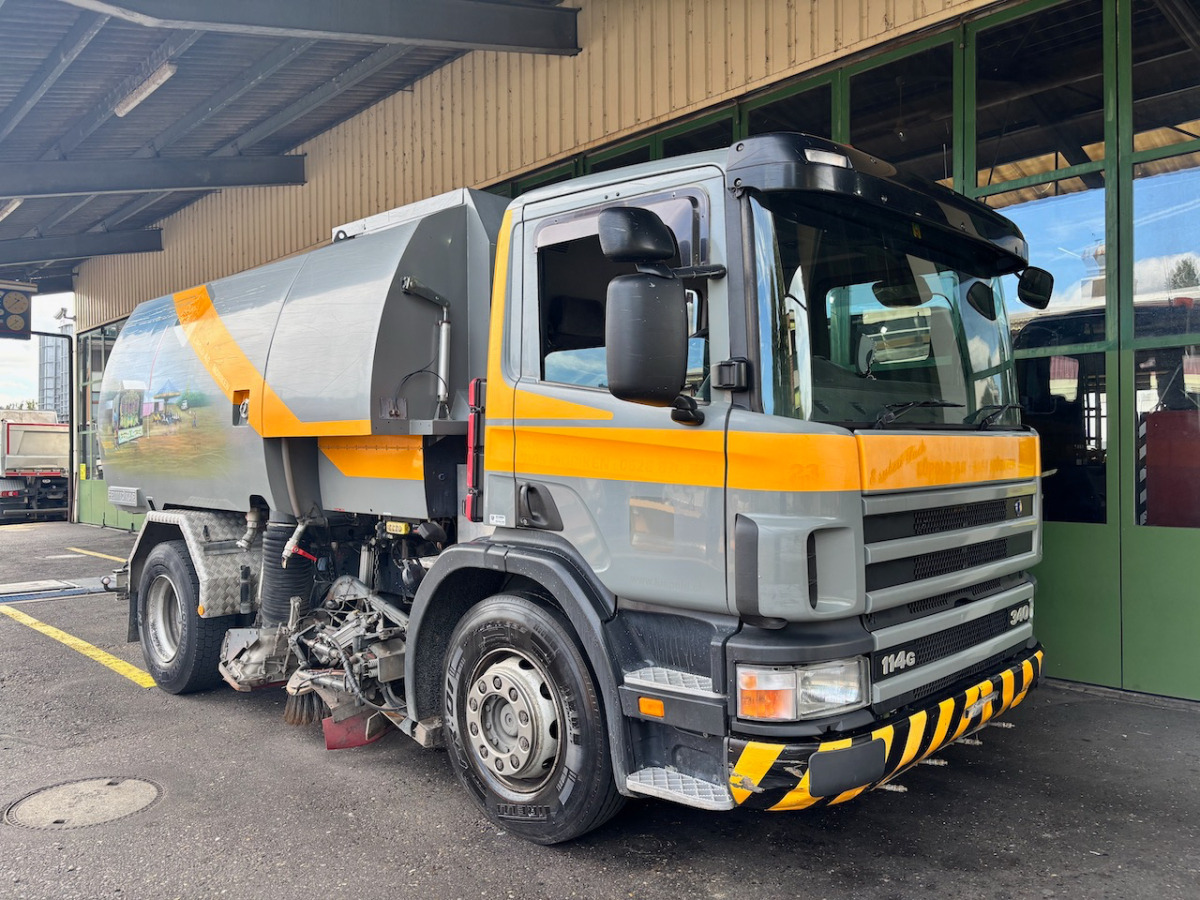 SCANIA P114 GB - Feiebil: bilde 1 SCANIA P114 GB - Feiebil: bilde 1