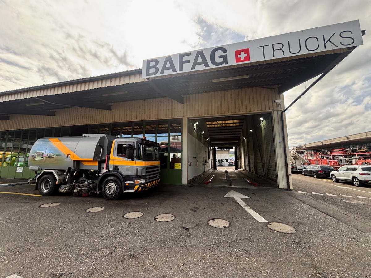 SCANIA P114 GB - Feiebil: bilde 2 SCANIA P114 GB - Feiebil: bilde 2